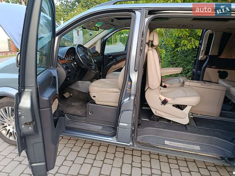 Минивэн Mercedes-Benz Viano 2012 в Косове