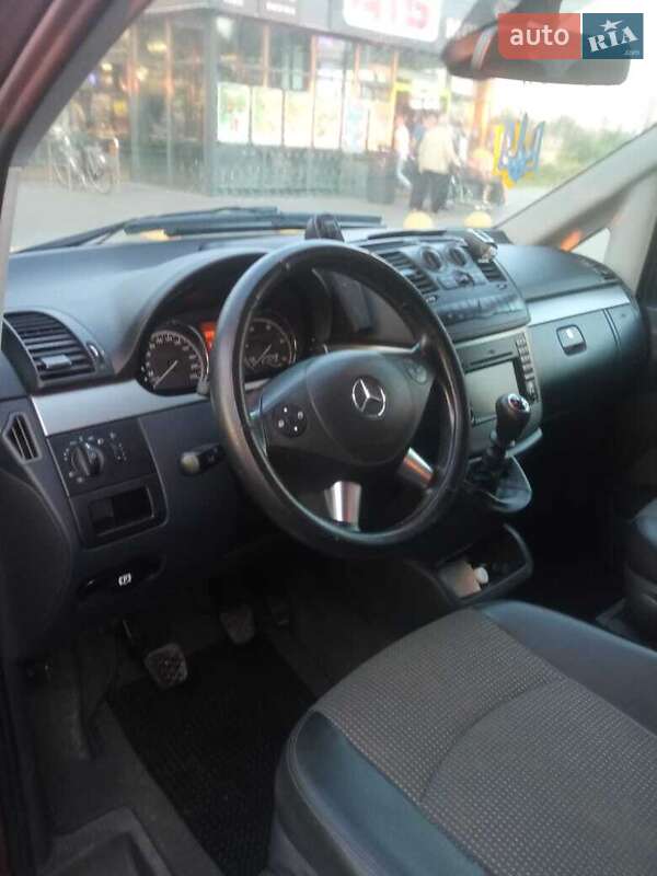 Мінівен Mercedes-Benz Viano 2012 в Старому Самборі