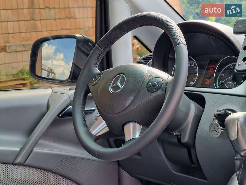 Мінівен Mercedes-Benz Viano 2010 в Рівному