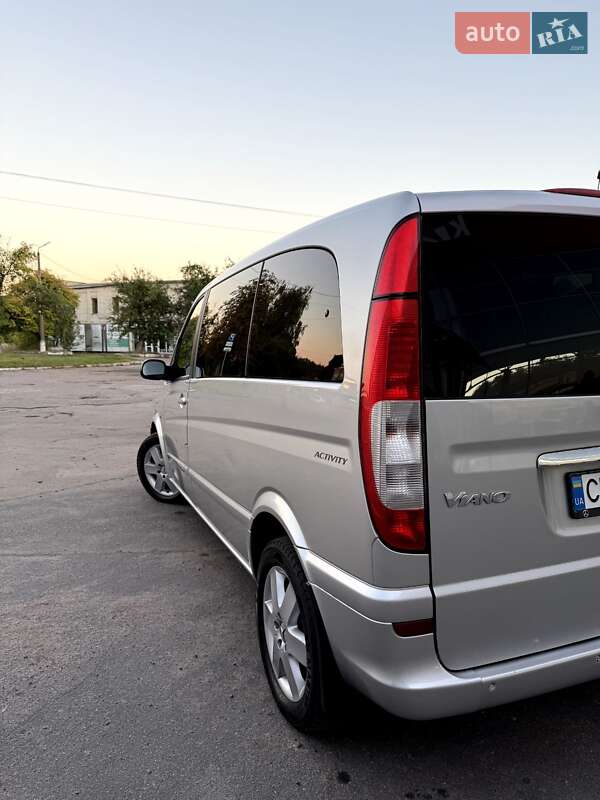 Минивэн Mercedes-Benz Viano 2007 в Чернигове фото 4 Минивэн Mercedes-Benz Viano 2007 в Чернигове