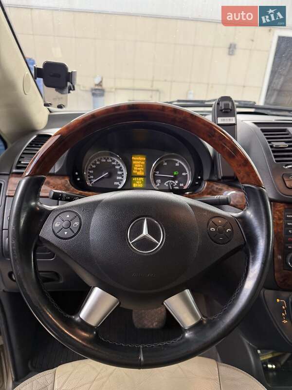 Минивэн Mercedes-Benz Viano 2012 в Полтаве фото 10 Минивэн Mercedes-Benz Viano 2012 в Полтаве