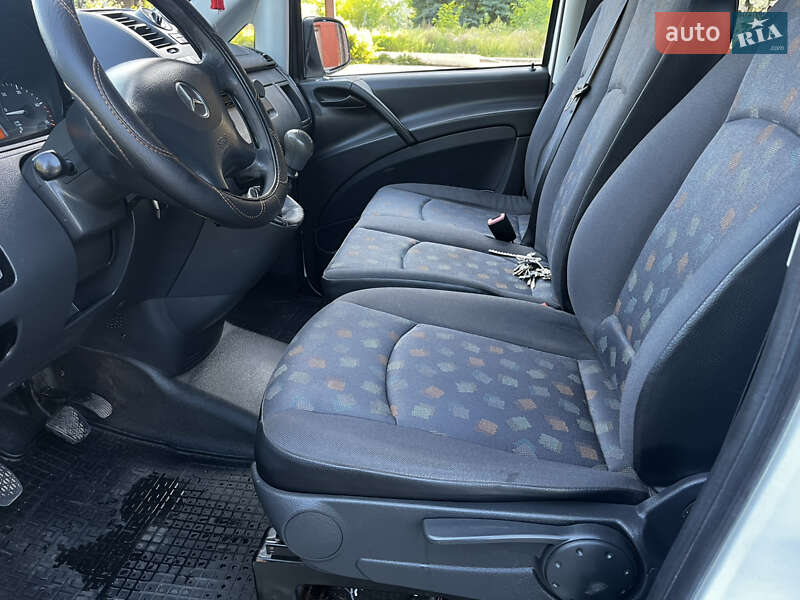 Мінівен Mercedes-Benz Viano 2010 в Чернігові