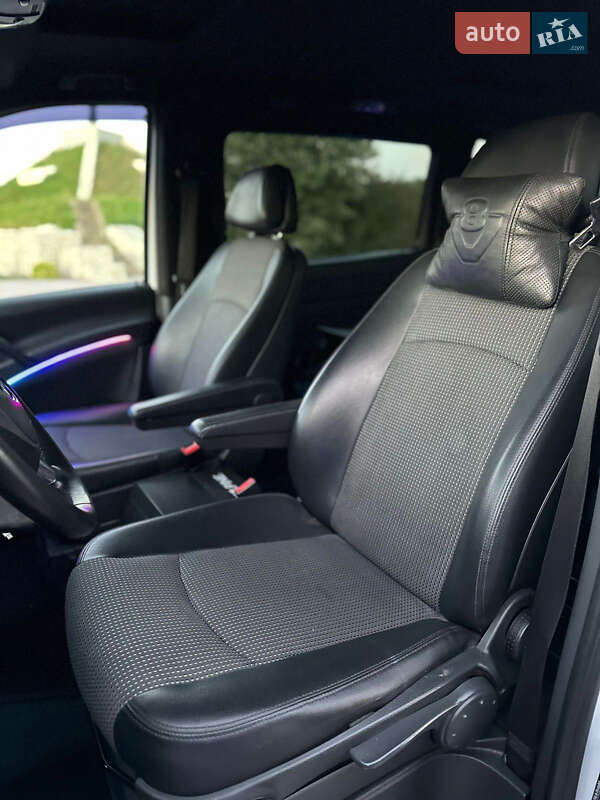 Мінівен Mercedes-Benz Viano 2014 в Львові фото 12 Мінівен Mercedes-Benz Viano 2014 в Львові