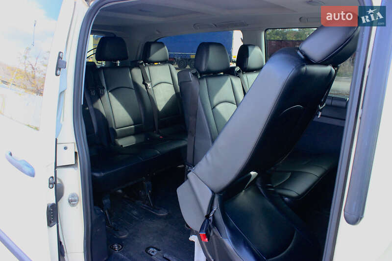 Минивэн Mercedes-Benz Viano 2011 в Рокитном