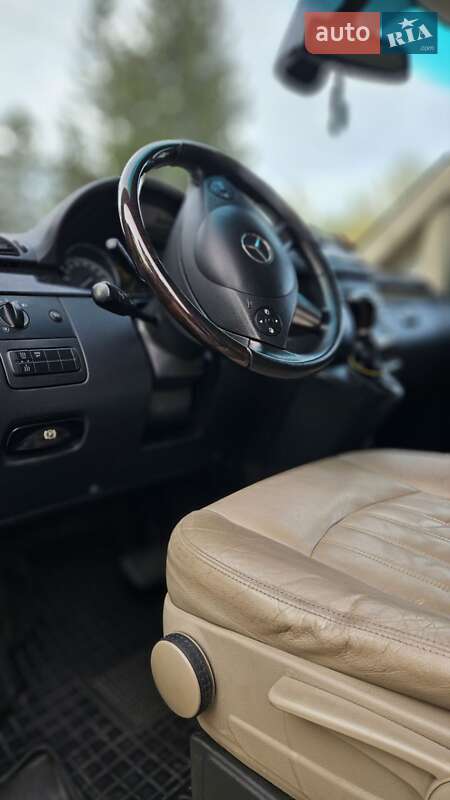 Мінівен Mercedes-Benz Viano 2012 в Луцьку