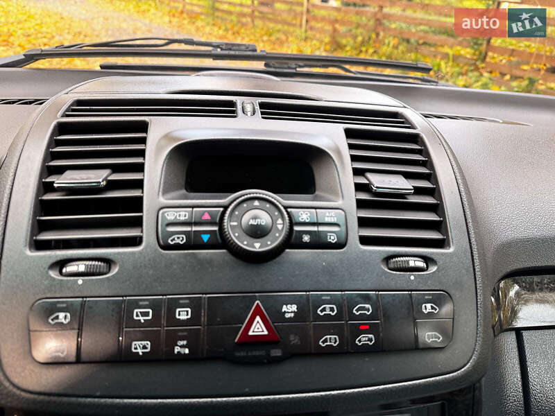 Минивэн Mercedes-Benz Viano 2012 в Киеве фото 19 Минивэн Mercedes-Benz Viano 2012 в Киеве