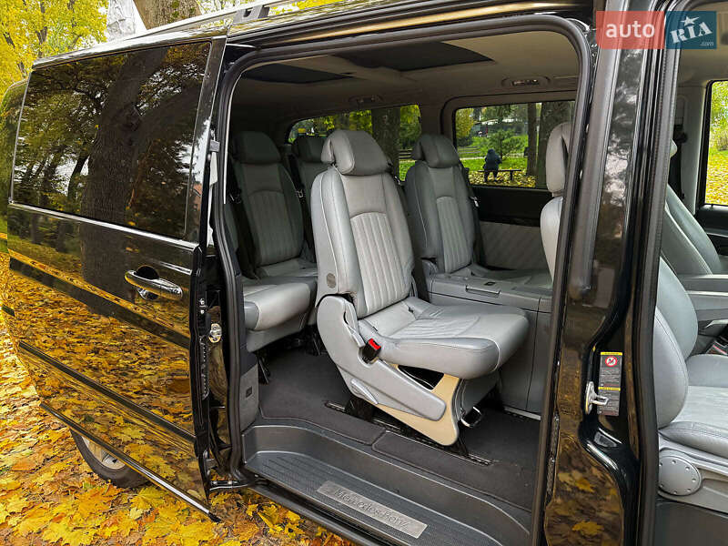 Минивэн Mercedes-Benz Viano 2012 в Киеве фото 31 Минивэн Mercedes-Benz Viano 2012 в Киеве
