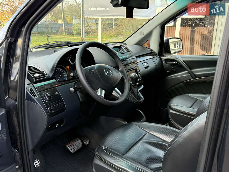 Минивэн Mercedes-Benz Viano 2011 в Черновцах