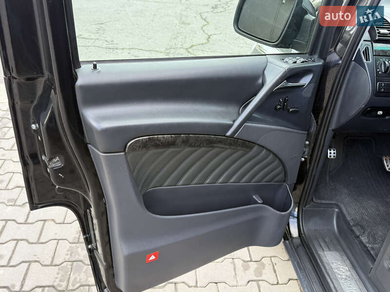 Минивэн Mercedes-Benz Viano 2011 в Черновцах