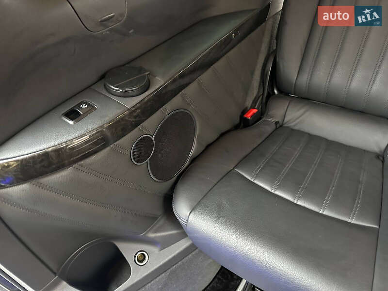 Минивэн Mercedes-Benz Viano 2013 в Киеве фото 30 Минивэн Mercedes-Benz Viano 2013 в Киеве