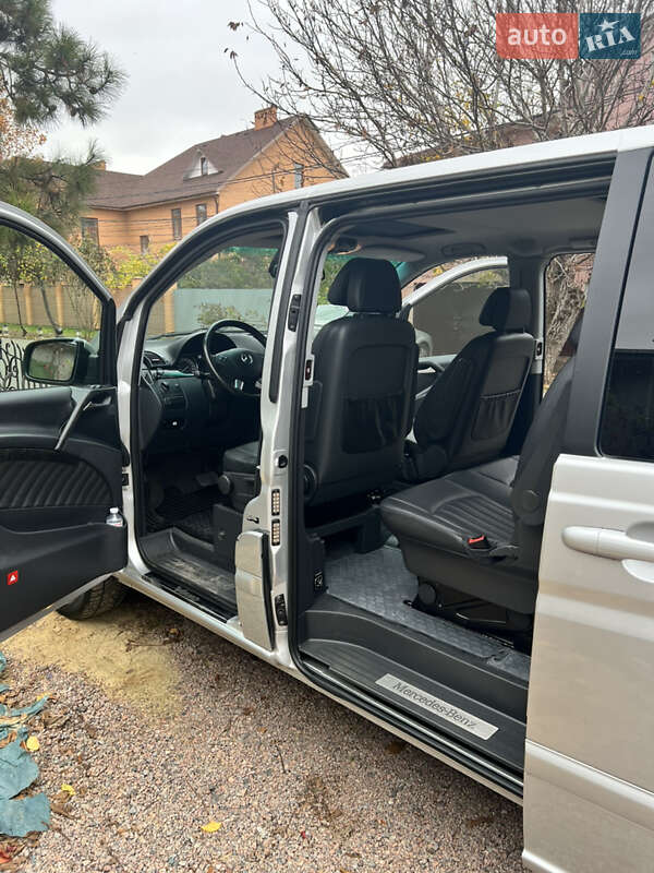 Мінівен Mercedes-Benz Viano 2013 в Одесі