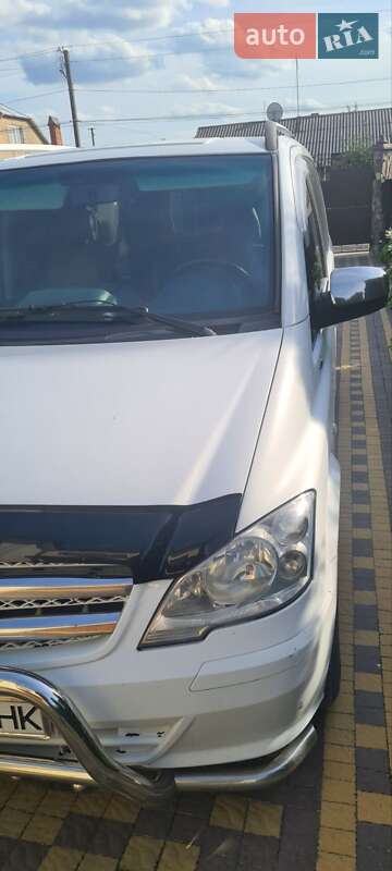 Минивэн Mercedes-Benz Viano 2011 в Радехове