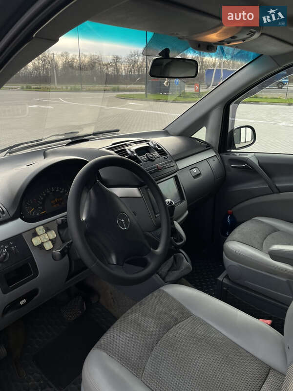Минивэн Mercedes-Benz Viano 2006 в Черновцах