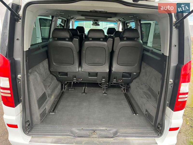 Минивэн Mercedes-Benz Viano 2011 в Кицмани фото 15 Минивэн Mercedes-Benz Viano 2011 в Кицмани