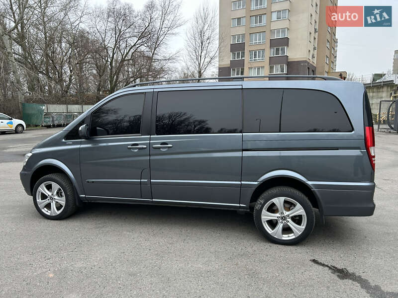 Минивэн Mercedes-Benz Viano 2012 в Сумах