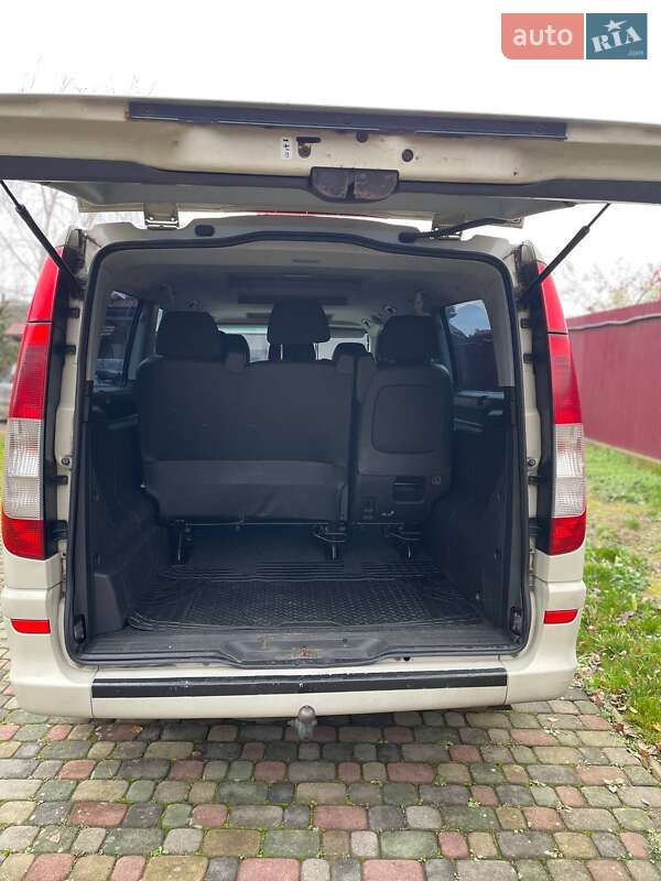 Мінівен Mercedes-Benz Viano 2011 в Ужгороді