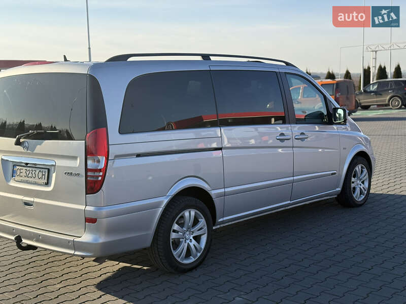 Минивэн Mercedes-Benz Viano 2011 в Новоселице