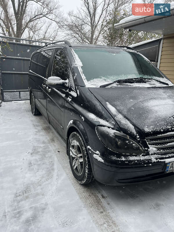 Mercedes-Benz Viano 2004
