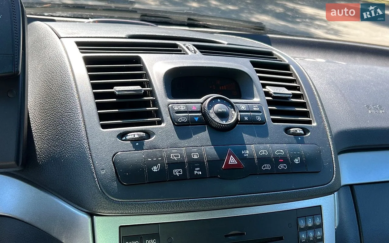 2013 Mercedes-Benz Viano - мініатюра 12