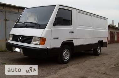 Грузопассажирский фургон Mercedes-Benz Vito 1994 в Червонограде