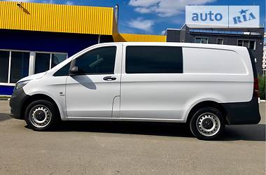 Грузопассажирский фургон Mercedes-Benz Vito 2015 в Виннице