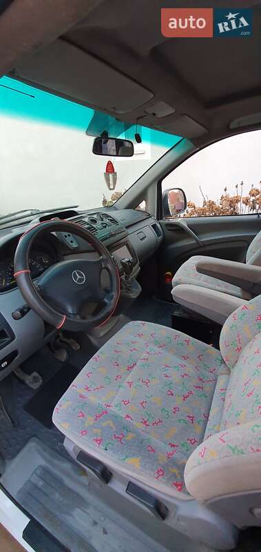 Грузопассажирский фургон Mercedes-Benz Vito 2005 в Берегово