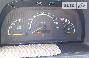 Мінівен Mercedes-Benz Vito 2001 в 