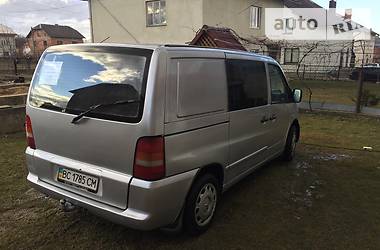 Вантажопасажирський фургон Mercedes-Benz Vito 2001 в 