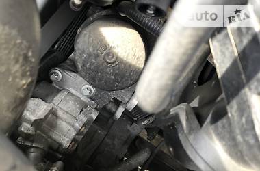 Вантажопасажирський фургон Mercedes-Benz Vito 2005 в 
