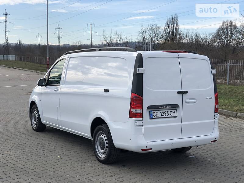 Мінівен Mercedes-Benz Vito 2015 в Чернівцях