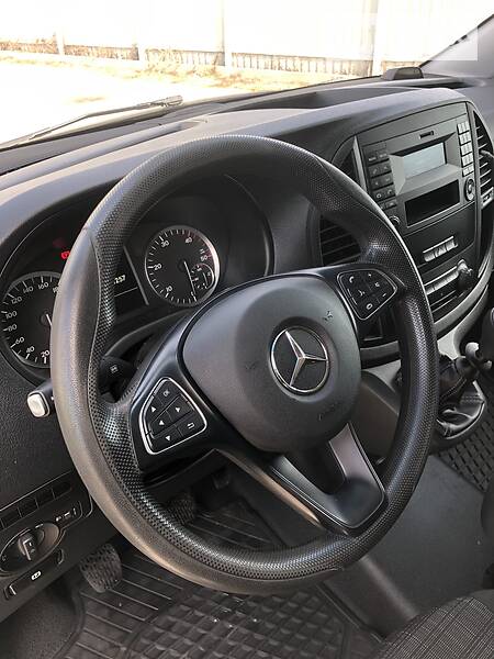 Мінівен Mercedes-Benz Vito 2015 в Чернівцях
