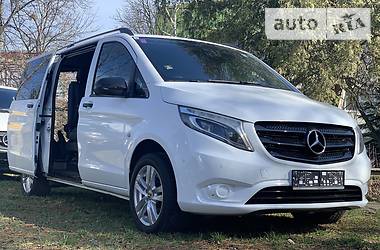 Вантажопасажирський фургон Mercedes-Benz Vito 2016 в 