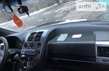 Вантажопасажирський фургон Mercedes-Benz Vito 2000 в 