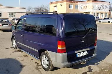 Вантажопасажирський фургон Mercedes-Benz Vito 2003 в Полтаві