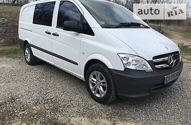 Вантажопасажирський фургон Mercedes-Benz Vito 2011 в 