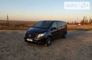 Вантажопасажирський фургон Mercedes-Benz Vito 2016 в 