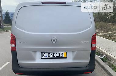 Вантажопасажирський фургон Mercedes-Benz Vito 2016 в 