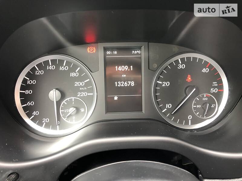 Вантажопасажирський фургон Mercedes-Benz Vito 2015 в Луцьку