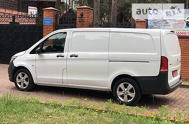 Вантажопасажирський фургон Mercedes-Benz Vito 2016 в 