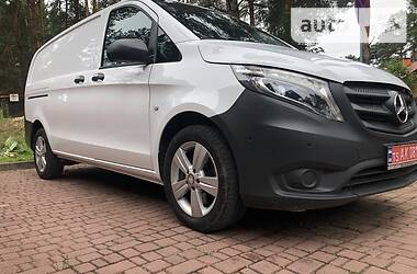 Вантажопасажирський фургон Mercedes-Benz Vito 2016 в 