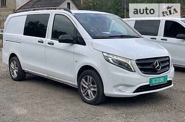 Вантажопасажирський фургон Mercedes-Benz Vito 2016 в 