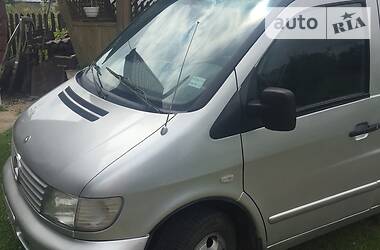 Вантажопасажирський фургон Mercedes-Benz Vito 2001 в 