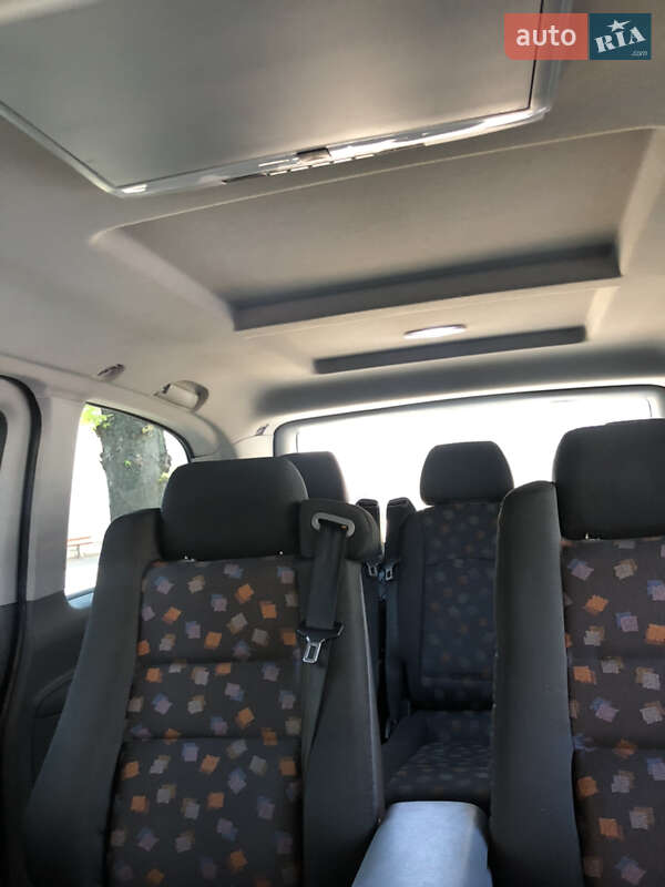 Мінівен Mercedes-Benz Vito 2008 в Одесі фото 10 Мінівен Mercedes-Benz Vito 2008 в Одесі
