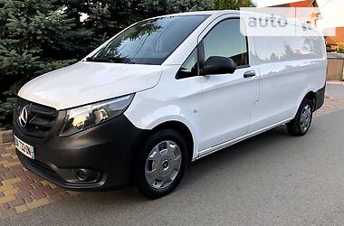 Грузопассажирский фургон Mercedes-Benz Vito 2015 в Киеве