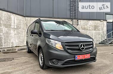 Грузопассажирский фургон Mercedes-Benz Vito 2016 в Киеве