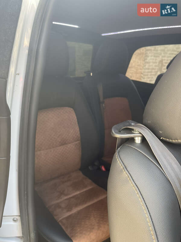 Мінівен Mercedes-Benz Vito 2018 в Кривому Розі фото 5 Мінівен Mercedes-Benz Vito 2018 в Кривому Розі