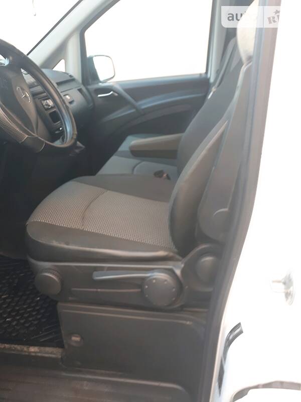 Минивэн Mercedes-Benz Vito 2012 в Иваничах