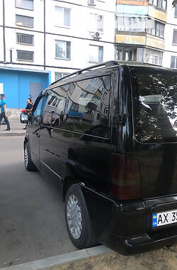 Мінівен Mercedes-Benz Vito 2000 в Харкові