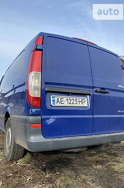 Грузопассажирский фургон Mercedes-Benz Vito 2010 в Днепре