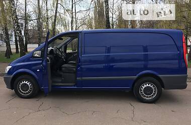 Минивэн Mercedes-Benz Vito 2013 в Киеве